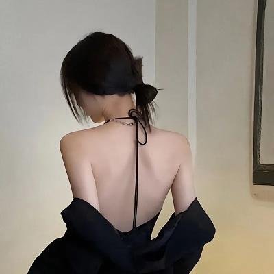 丹颂 海报